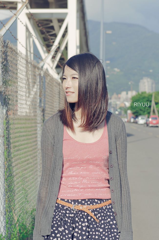 http://i.dcview.tw/gallery/201210/8b64cc9bbdcb5de560f1ecf3d070baba.jpg