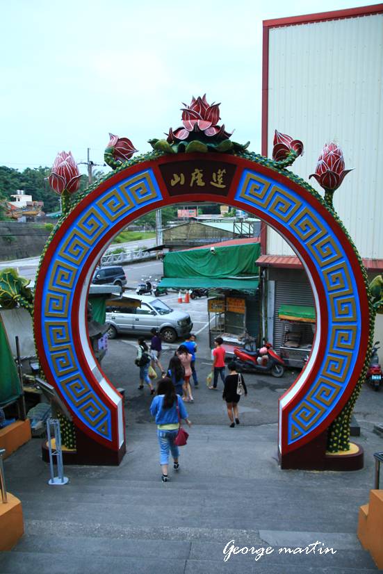 http://i.dcview.tw/gallery/201210/8bf109837a2f4a8a81685186c23c76db.jpg
