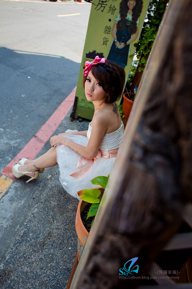 http://i.dcview.tw/gallery/201210/90b27f363c1d297d9a6b7ffe57720957.jpg