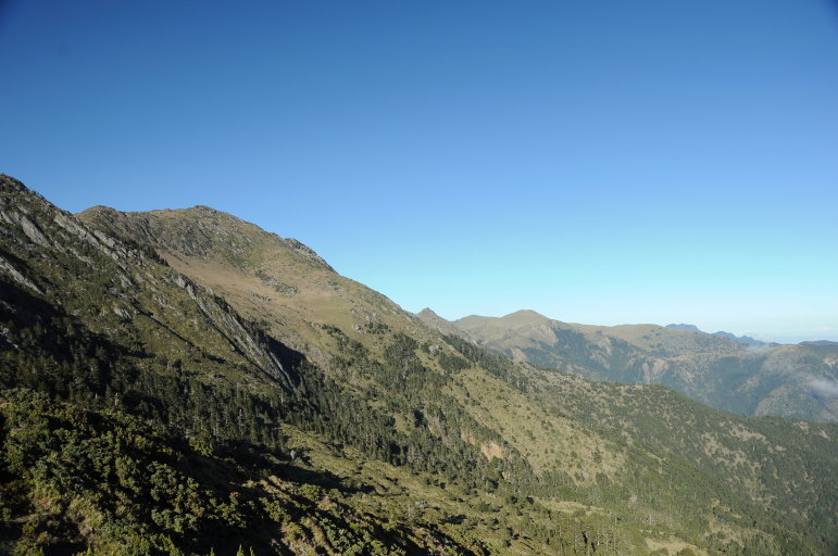 http://i.dcview.tw/gallery/201210/959f04b006c4b81fd0e811679f875c67.jpg