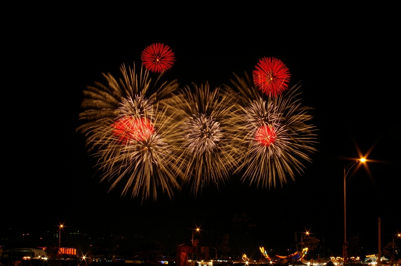 http://i.dcview.tw/gallery/201210/95e3a9e5d81ace2ad3debabccf6face7.jpg