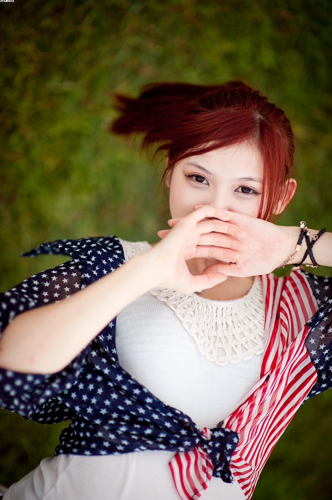 http://i.dcview.tw/gallery/201210/98888491a3d99f50a12dafd1937a333b.jpg