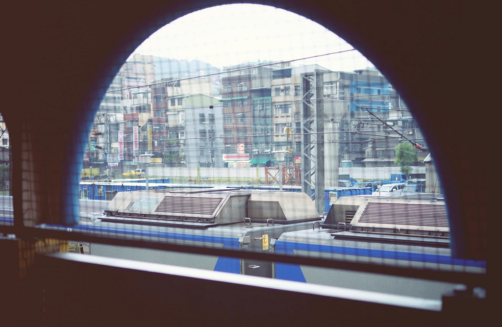 http://i.dcview.tw/gallery/201210/a063eed40c5db4e7c7983c9610d253cd.jpg