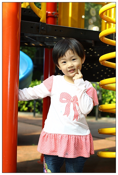 http://i.dcview.tw/gallery/201210/bb0f62c66d8c4f5a39ea24b51a843e20.jpg