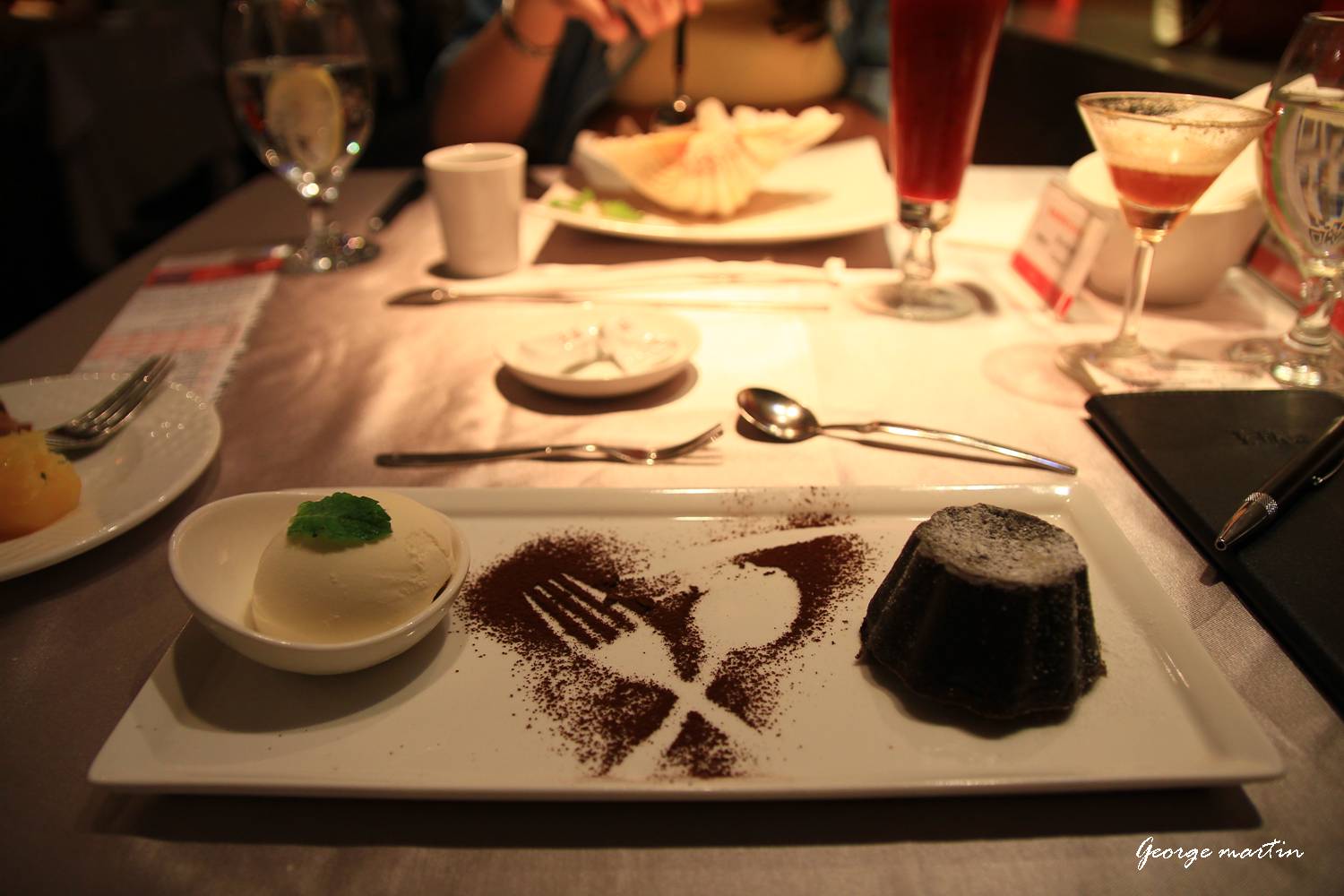 http://i.dcview.tw/gallery/201210/c80a5779c9ad97d0902ee6d543e5c971.jpg