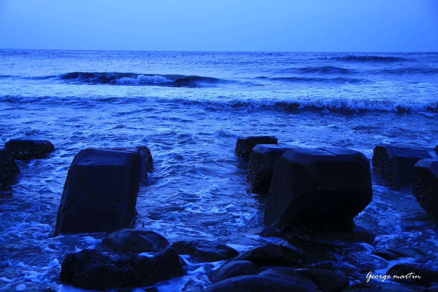 http://i.dcview.tw/gallery/201210/ce39a410d64d35e79a394478f38eddc1.jpg