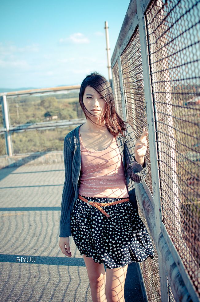 http://i.dcview.tw/gallery/201210/d6e8d529916b98ef4651bbe322715ad9.jpg