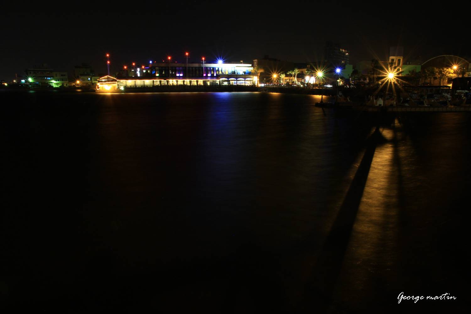 http://i.dcview.tw/gallery/201210/df82fe007f6b7db0995fa2ba72f2bc1c.jpg