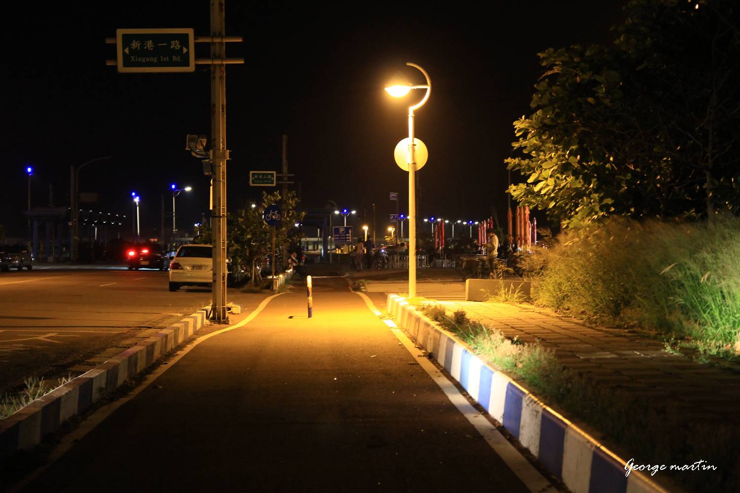 http://i.dcview.tw/gallery/201210/e8dbb282d170ef1605f4d732869e1845.jpg
