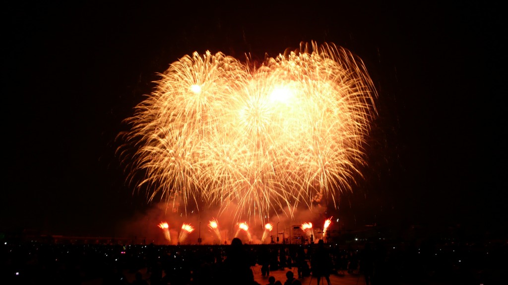 http://i.dcview.tw/gallery/201210/e933bdd7573b5f5997af65f8369827a3.jpg