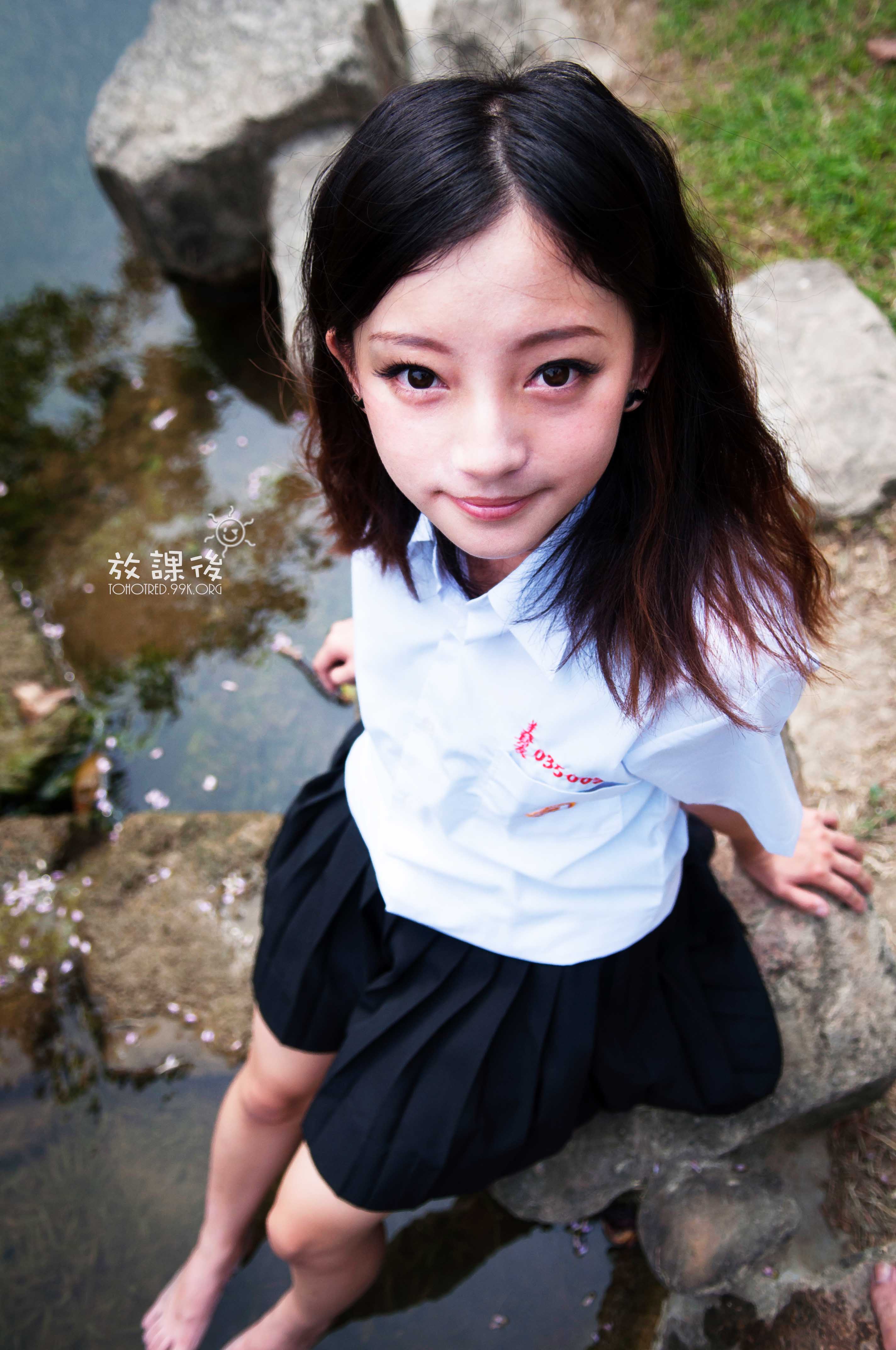 http://i.dcview.tw/gallery/201210/ec3c6236c44d5590b32cd6dbe6e3153d.jpg