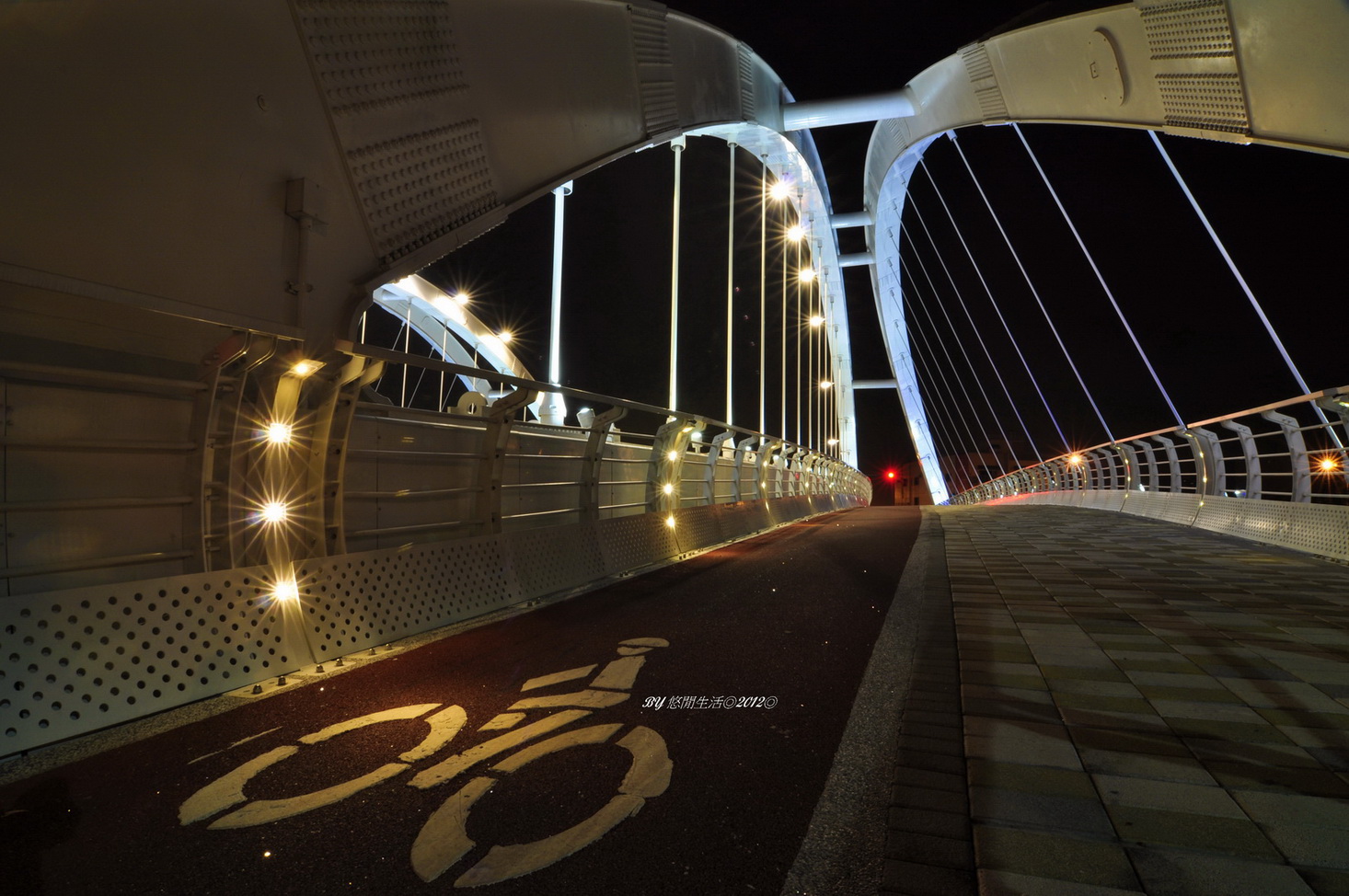 http://i.dcview.tw/gallery/201211/03401cb806ae9f087e6d262e65d7c12e.jpg