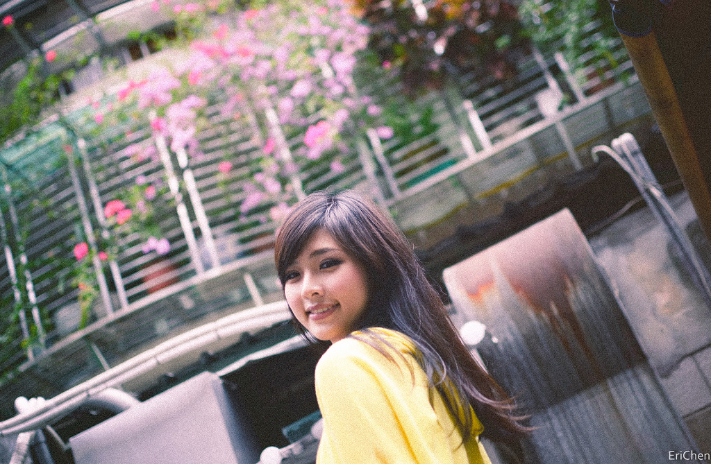 http://i.dcview.tw/gallery/201211/0ae5ceeff10470befb417e46f510a369.jpg
