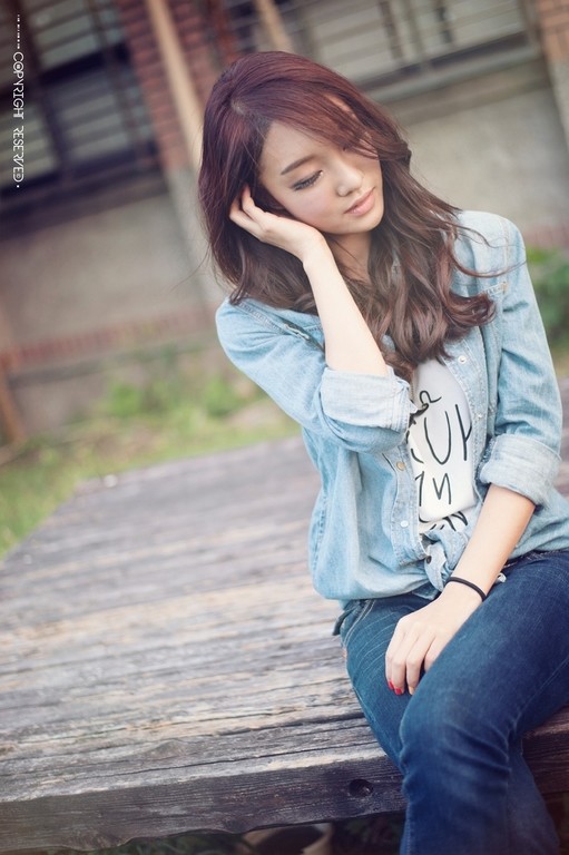 http://i.dcview.tw/gallery/201211/0c4dbe23fd3ca5b1a7ff651293771c58.jpg