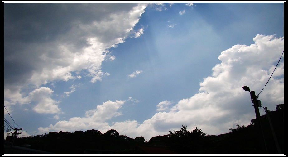 http://i.dcview.tw/gallery/201211/0e89431839266209643567ead0c119c9.jpg