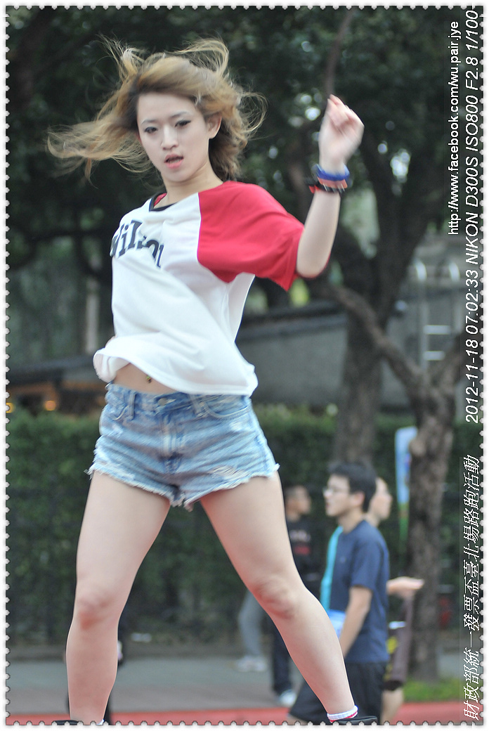 http://i.dcview.tw/gallery/201211/0ea524d47066988a76b40b71e58843cd.jpg