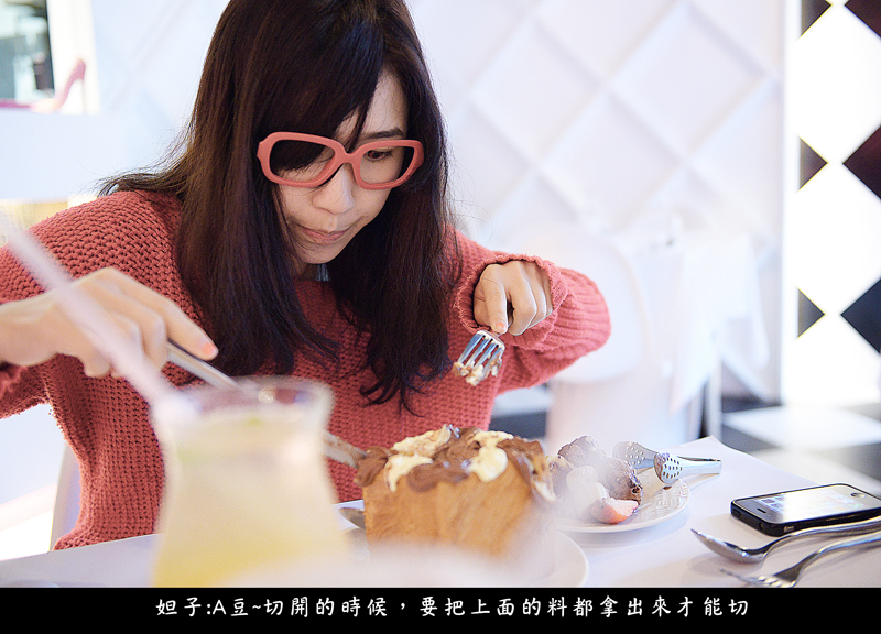 http://i.dcview.tw/gallery/201211/264285ad59a7941f13915815b18a3a91.jpg