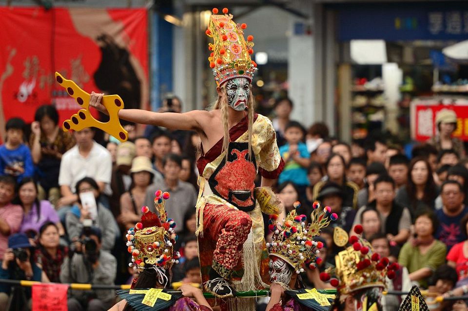 http://i.dcview.tw/gallery/201211/35c1d22b5172813ab03fb4ee8b749534.jpg