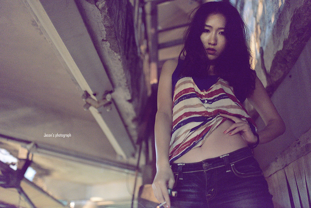 http://i.dcview.tw/gallery/201211/427150fbf92511be781592af3c271ccb.jpg