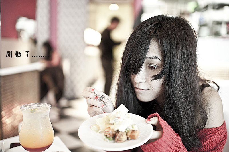 http://i.dcview.tw/gallery/201211/505981c5cca2b334b5eeaae606d57bd2.jpg