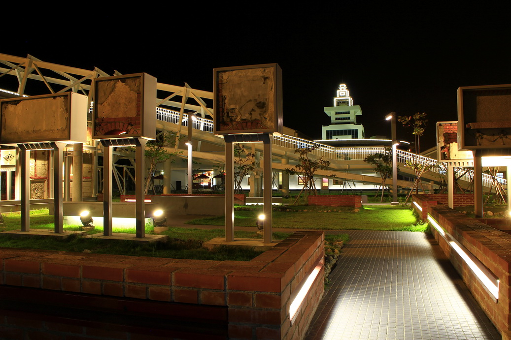 http://i.dcview.tw/gallery/201211/52ced865172ddd3af221006d1c90bcab.jpg