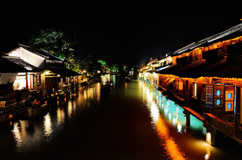http://i.dcview.tw/gallery/201211/6b61c2b97036c4728778b88789f6b88e.jpg