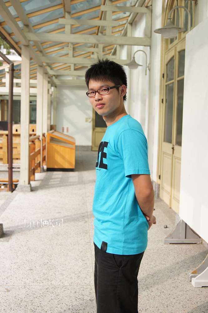 http://i.dcview.tw/gallery/201211/85752ce90e6651f68871d37197a2f7df.jpg