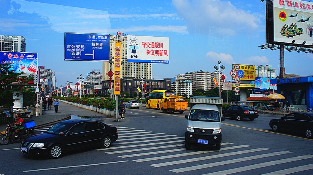 http://i.dcview.tw/gallery/201211/867f85631fdd8c2f3a0dd497fbde7870.jpg