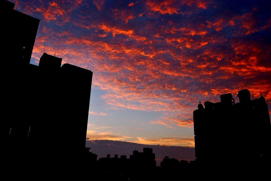 http://i.dcview.tw/gallery/201211/881985f0bace9d8f88488132aa7f8c50.jpg