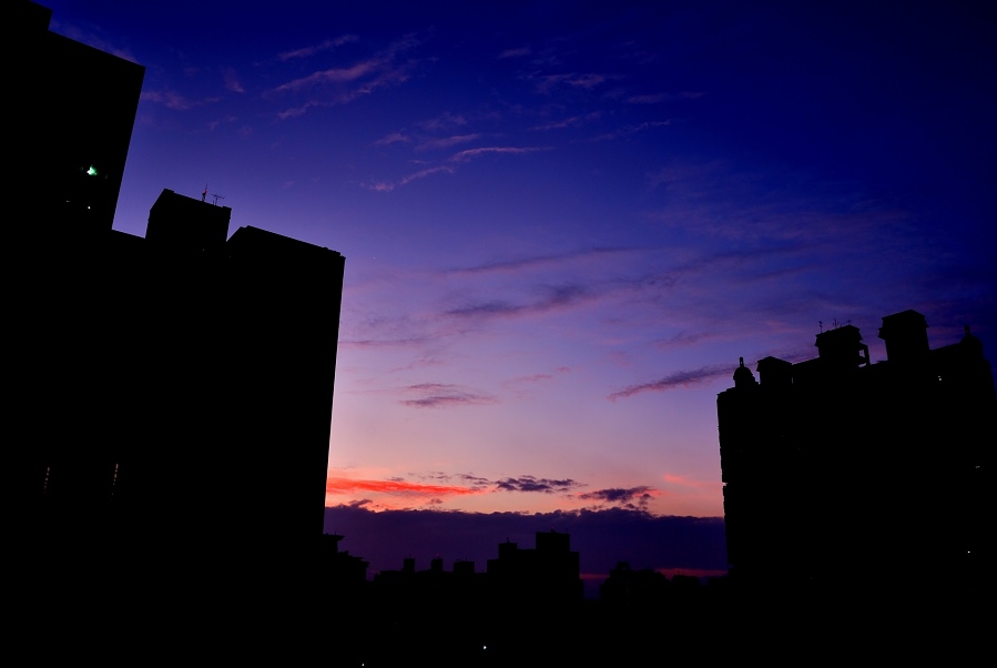 http://i.dcview.tw/gallery/201211/8b100609f33b1b6bee205460e22f0ae6.jpg