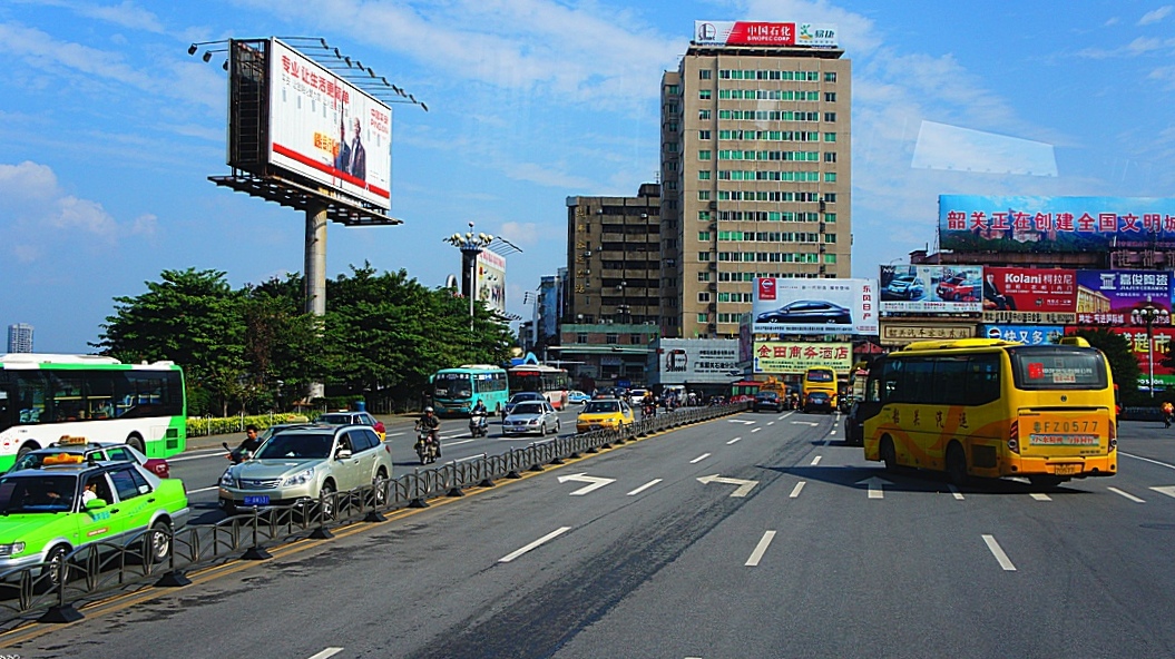 http://i.dcview.tw/gallery/201211/8c63aa513485106d5254a21a50478b40.jpg