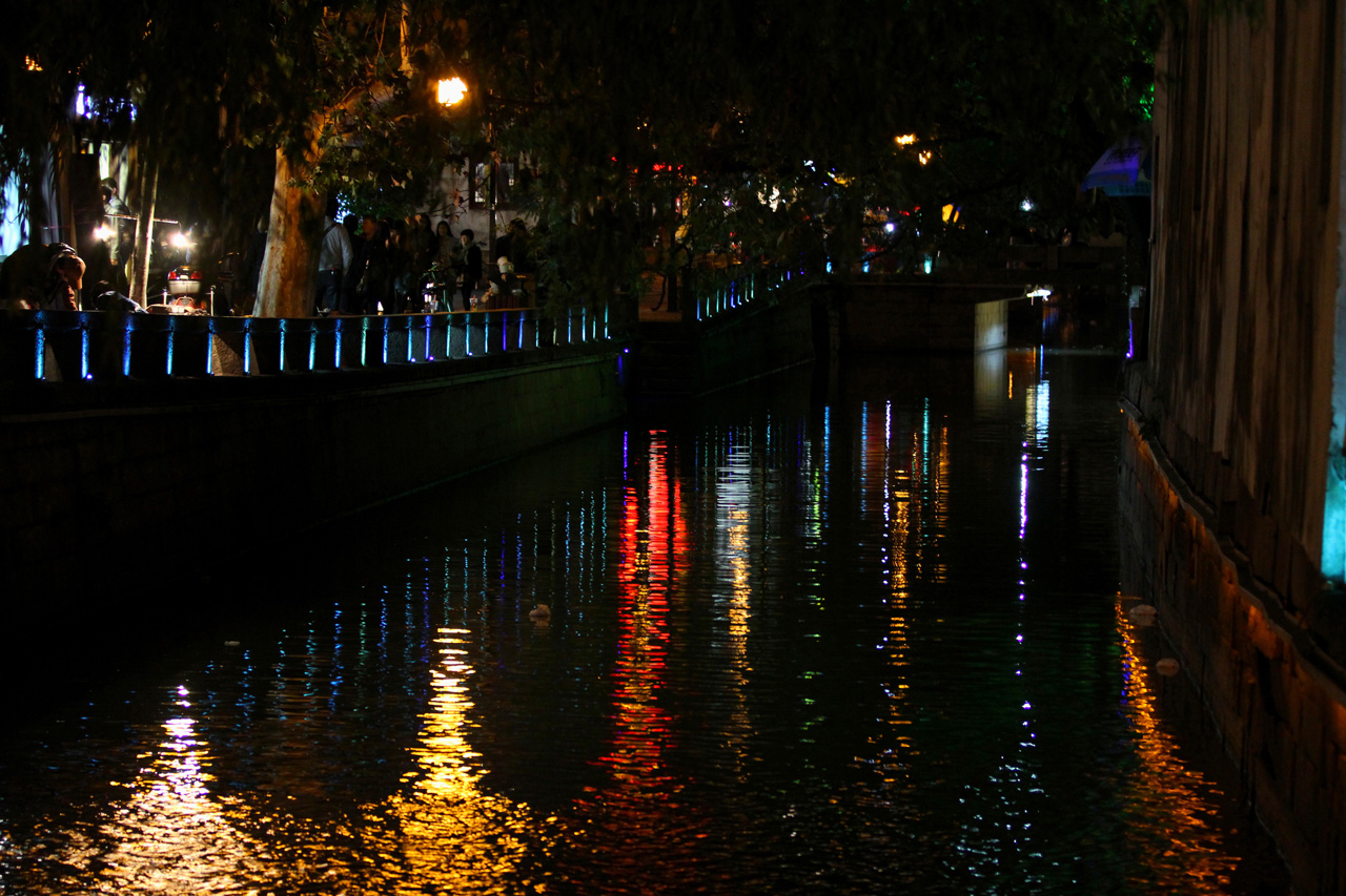 http://i.dcview.tw/gallery/201211/9ce55f39c63eae73bf3ea8b16da454c4.jpg