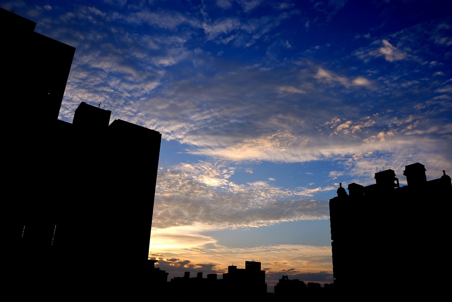 http://i.dcview.tw/gallery/201211/ae09a16431b941e2ff3aa7764a86334d.jpg