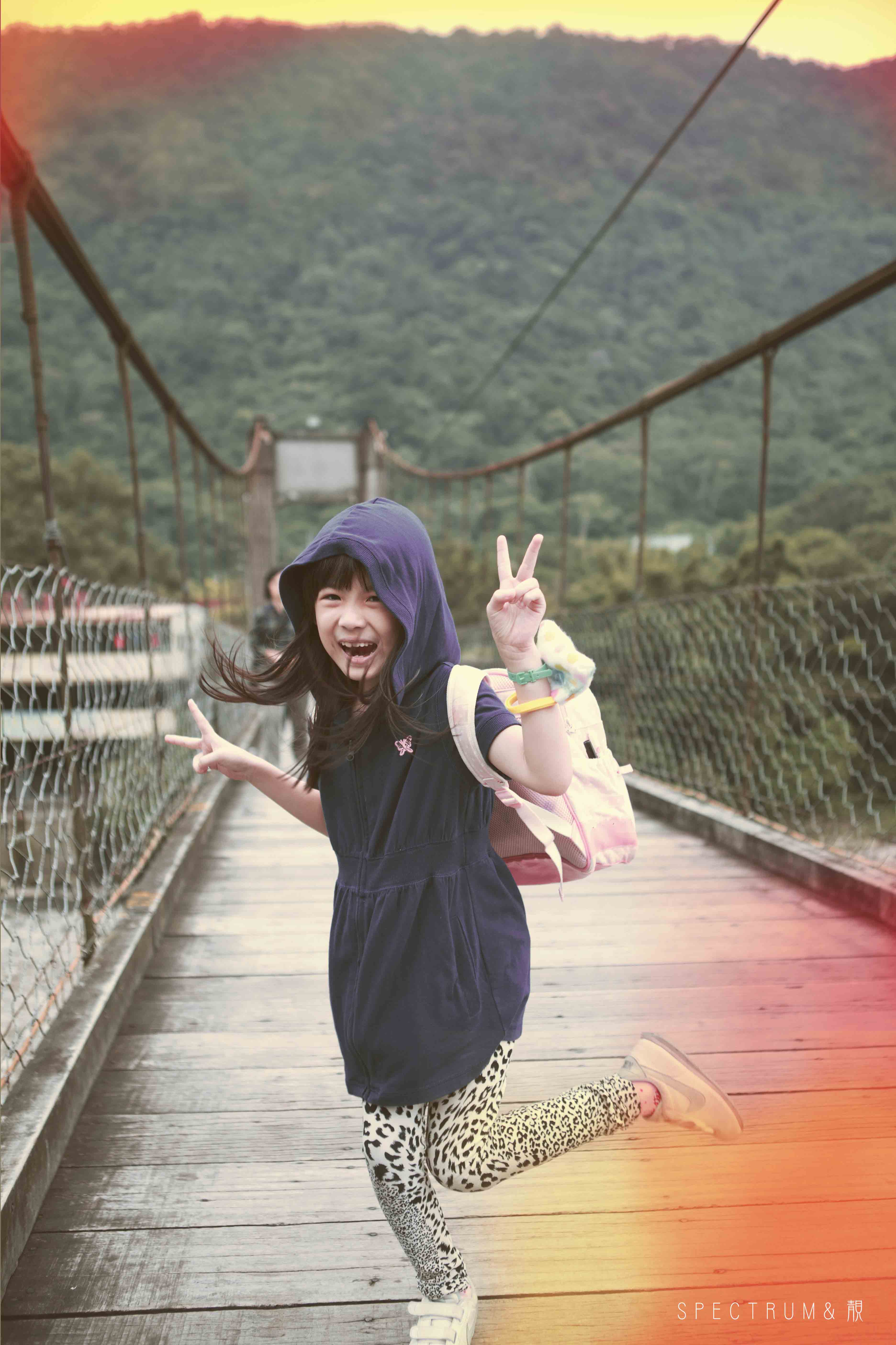 http://i.dcview.tw/gallery/201211/ae5aea00a4c706e489b38e195f8de414.jpg