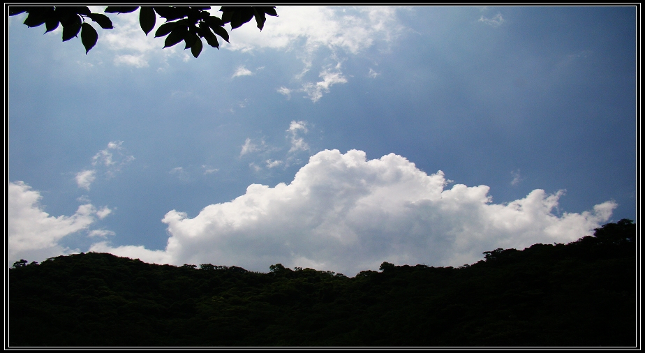 http://i.dcview.tw/gallery/201211/c0db1d95c828afbe334de2a595ce9487.jpg
