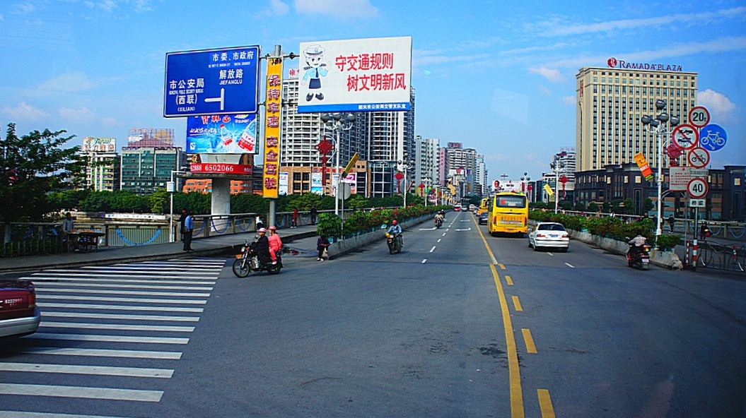 http://i.dcview.tw/gallery/201211/c97ea33e019cc6bee9c3eb84f3a9ca2b.jpg