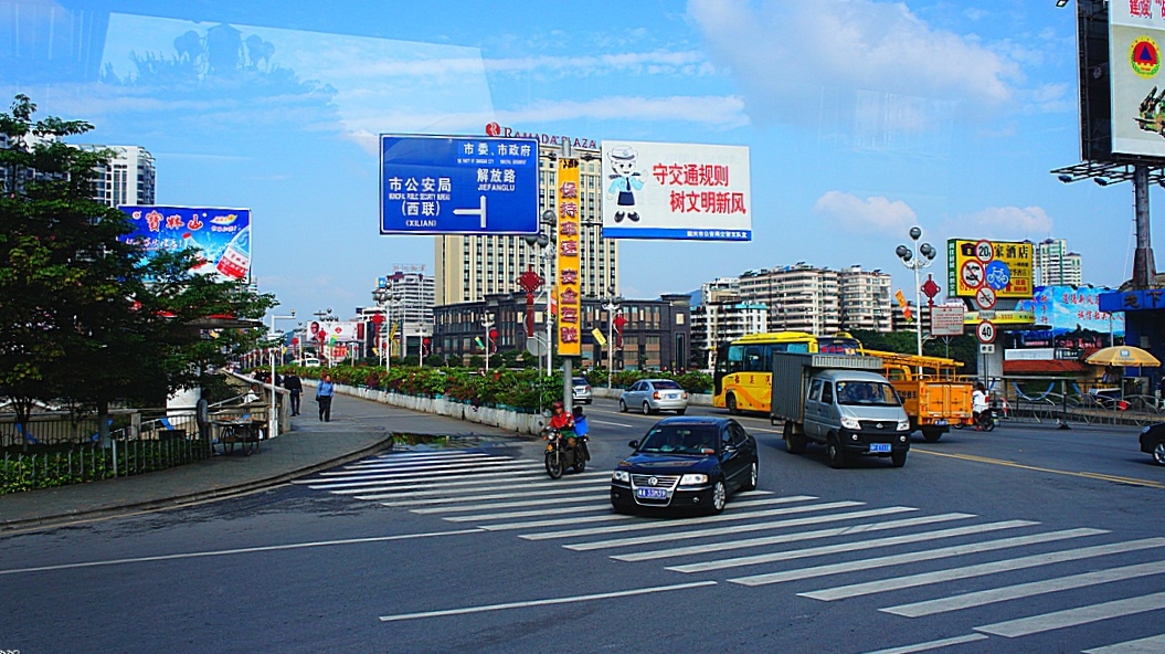 http://i.dcview.tw/gallery/201211/d851098c6b269eab5957524c178c84bc.jpg