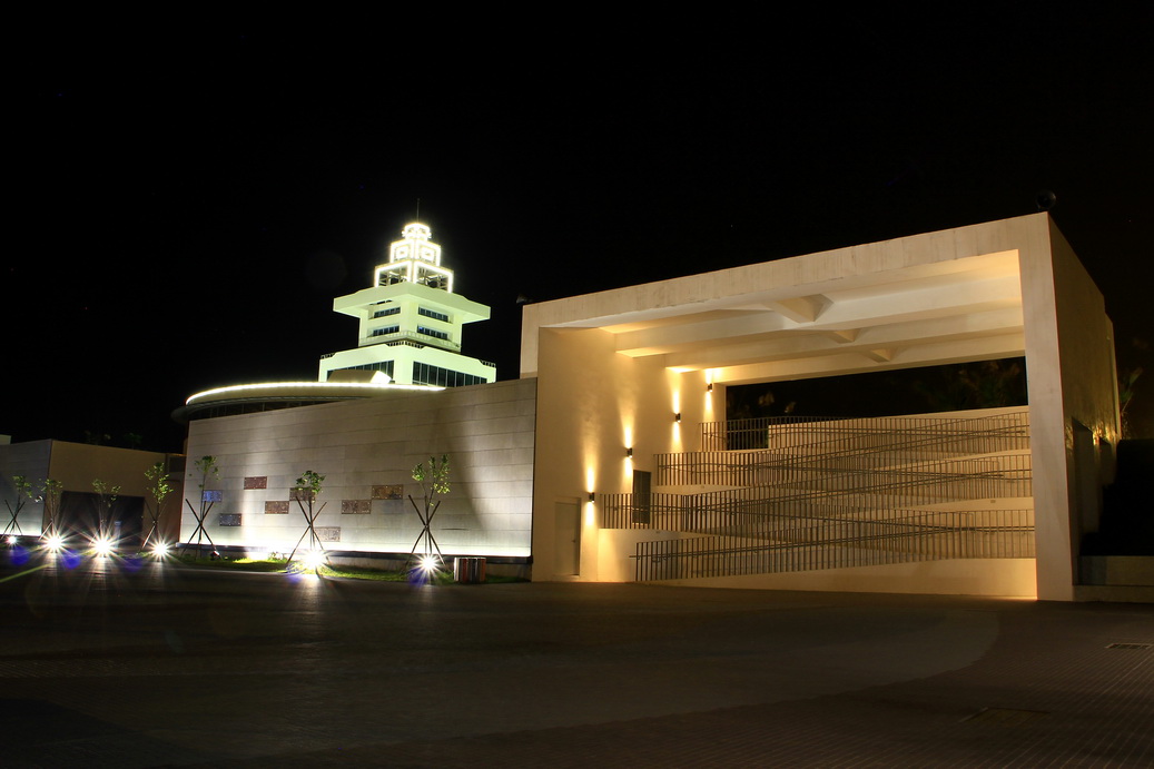 http://i.dcview.tw/gallery/201211/e26ba769766c7528def37e2f0222f813.jpg