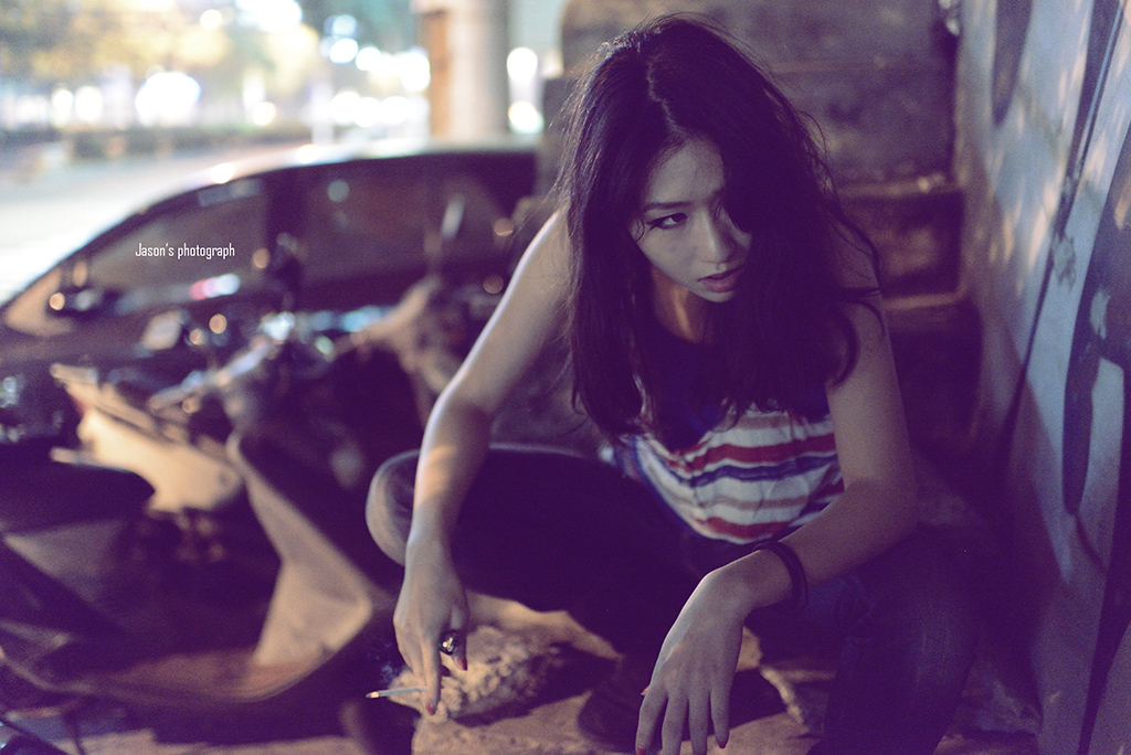 http://i.dcview.tw/gallery/201211/ea28605a98ff1e4572c0ff9c25c3c568.jpg