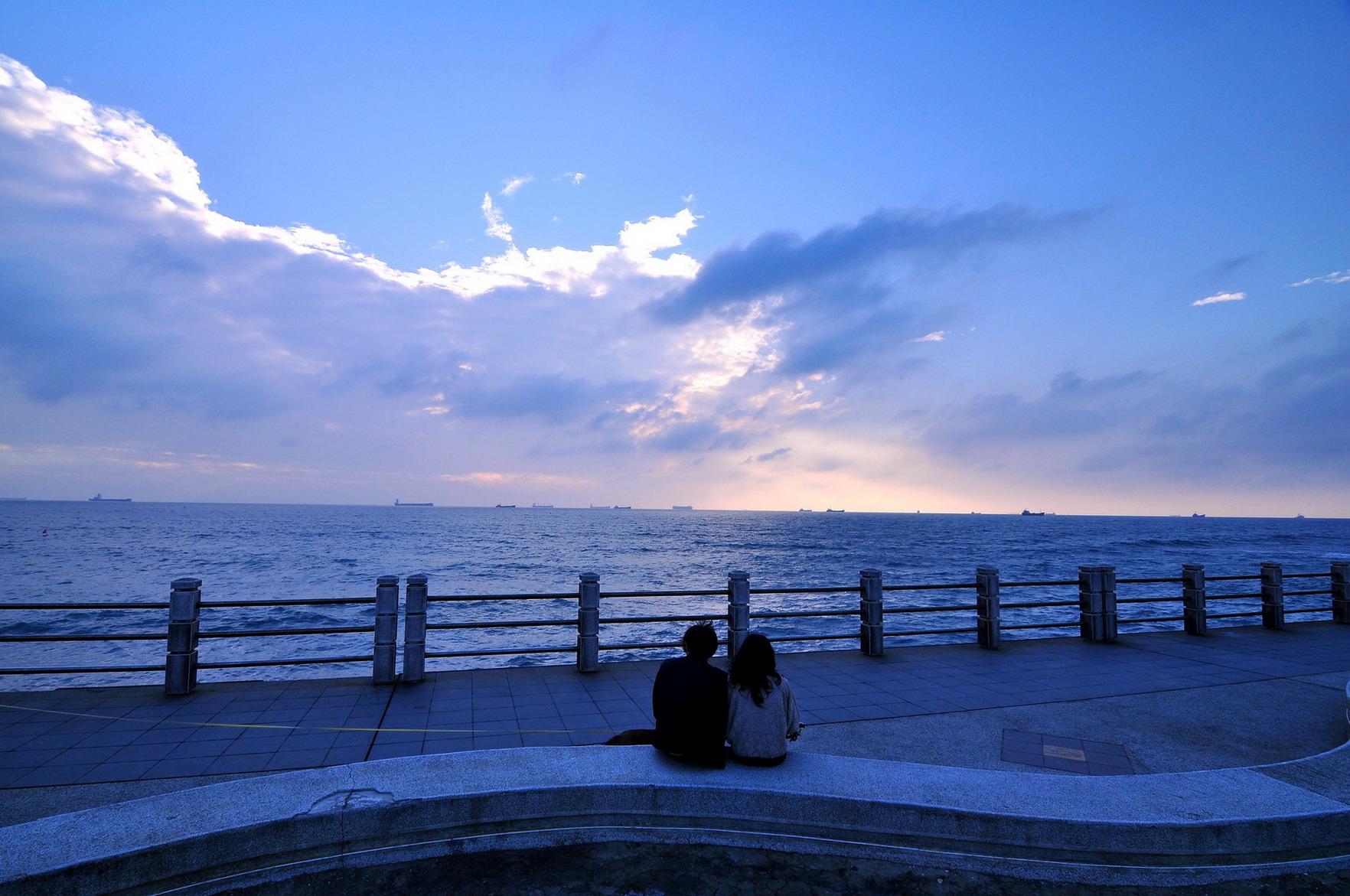http://i.dcview.tw/gallery/201212/1e8cdc4b133e50569292c6b635f7d445.jpg