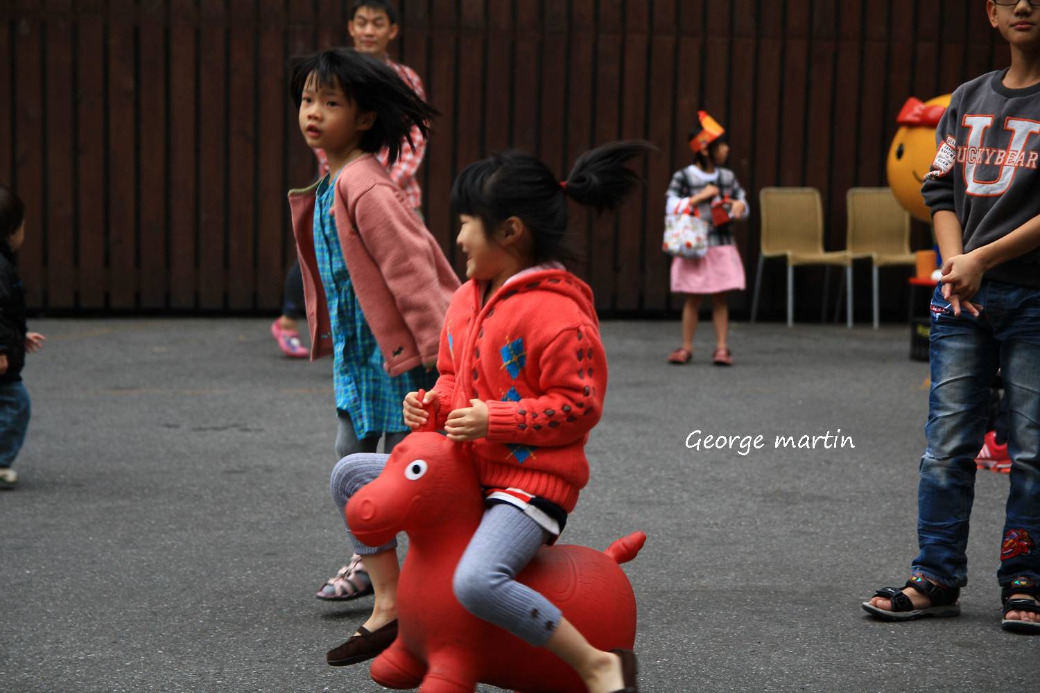 http://i.dcview.tw/gallery/201212/22ae073c5b069efde15184829f129a8b.jpg