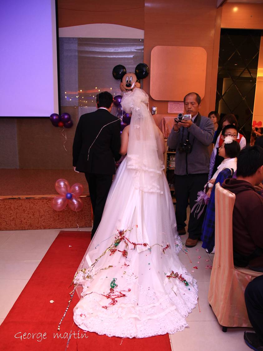 http://i.dcview.tw/gallery/201212/29129e10227c9c1b0f33102c51bc39fb.jpg