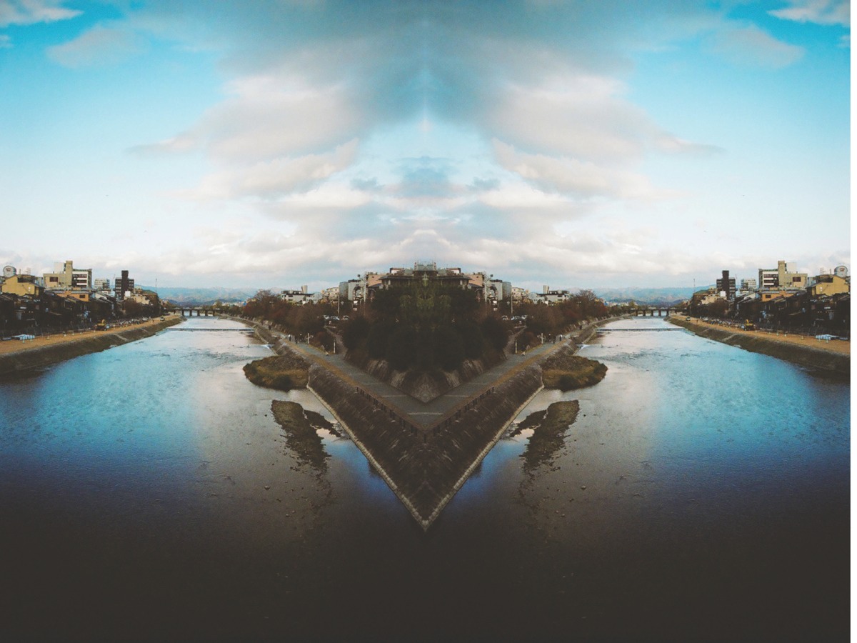 http://i.dcview.tw/gallery/201212/291f30082b46b1cf087dd77b6b82b5ae.jpg