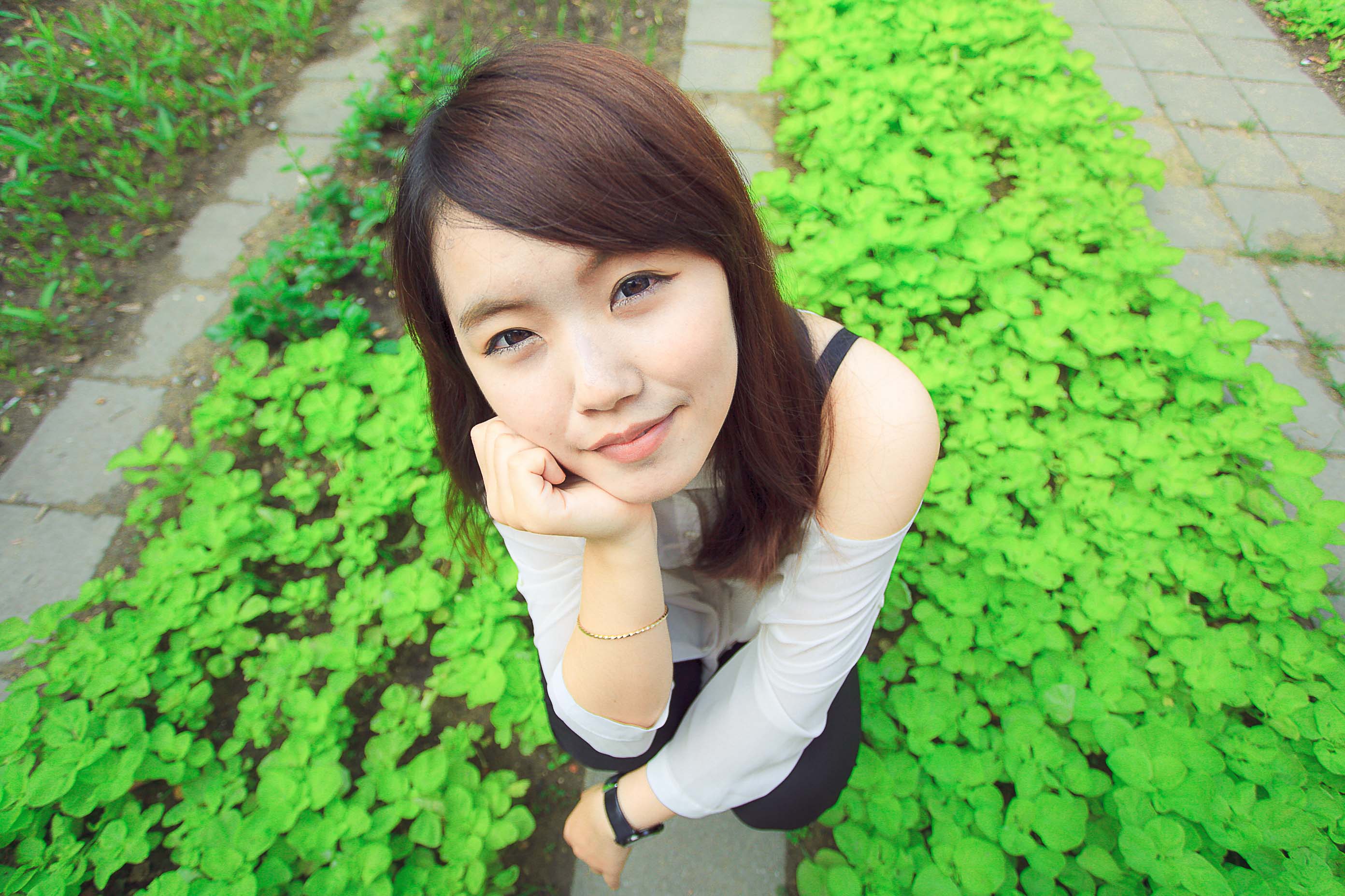 http://i.dcview.tw/gallery/201212/3a97c2a57fb748e3b5dc622b8822fdf7.jpg