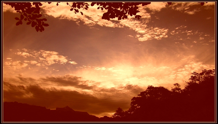 http://i.dcview.tw/gallery/201212/40874b49d125991a212b0de642d37e1a.jpg
