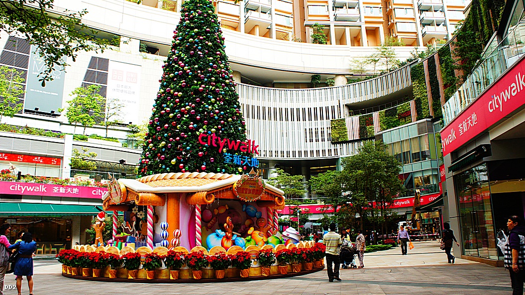 http://i.dcview.tw/gallery/201212/4f461fc4369b28a0455470f66ff6ebba.jpg