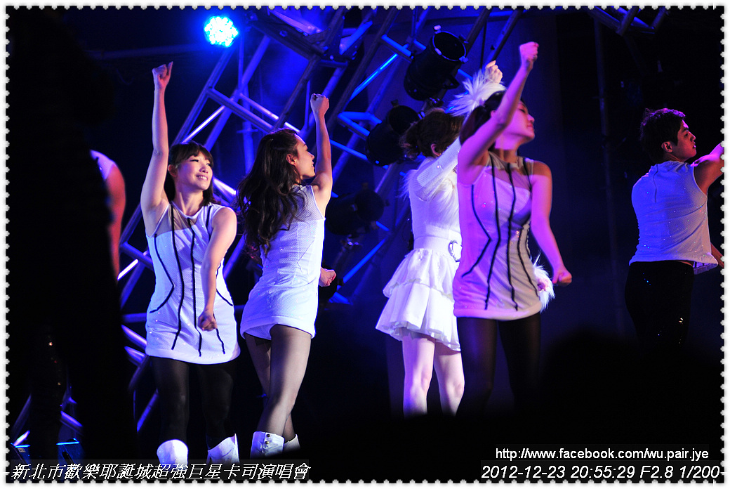 http://i.dcview.tw/gallery/201212/67f3352456523f7ca60c10d62a6c0cfa.jpg