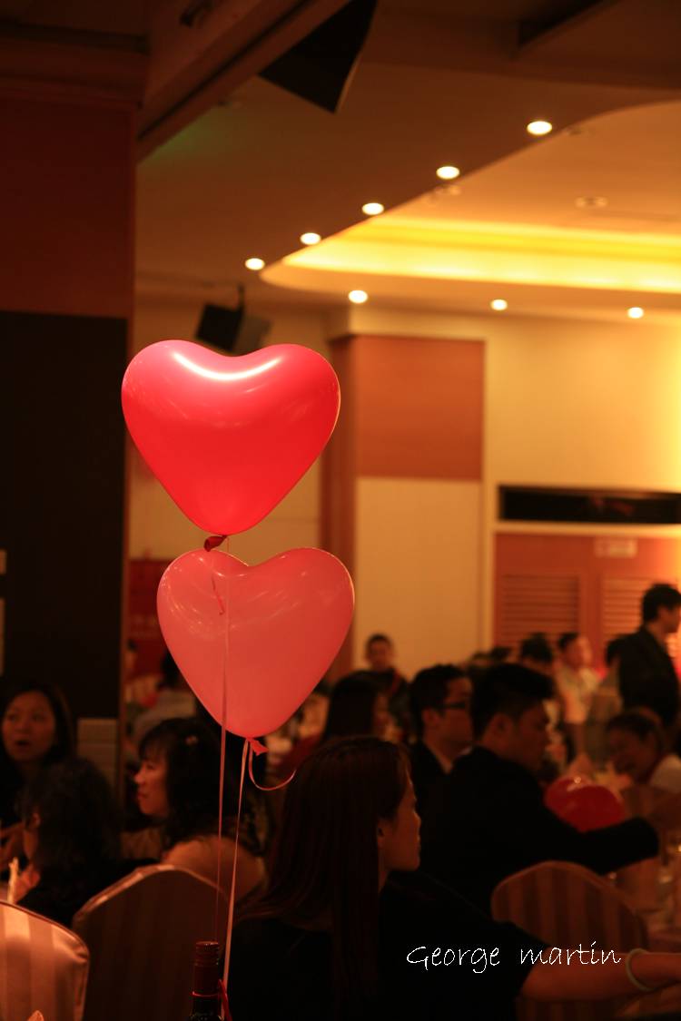 http://i.dcview.tw/gallery/201212/6ac92d2e524cab8620d27fe8d369f5cb.jpg