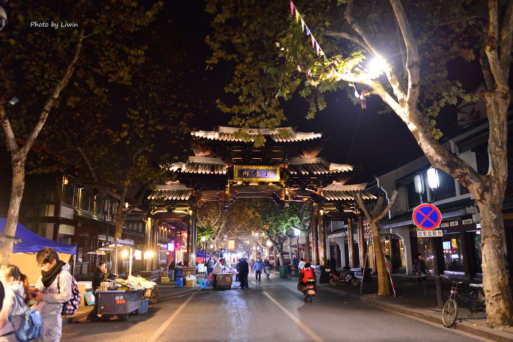 http://i.dcview.tw/gallery/201212/7877c3cad235f6f6e62eba3e19752566.jpg