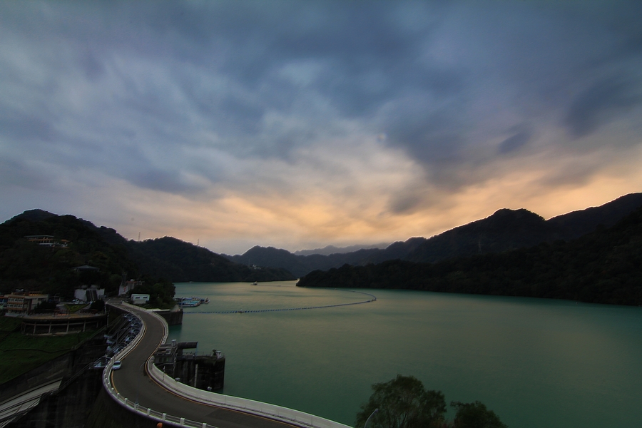 http://i.dcview.tw/gallery/201212/865418421901d4258c56cbaa4fd9bbbf.jpg